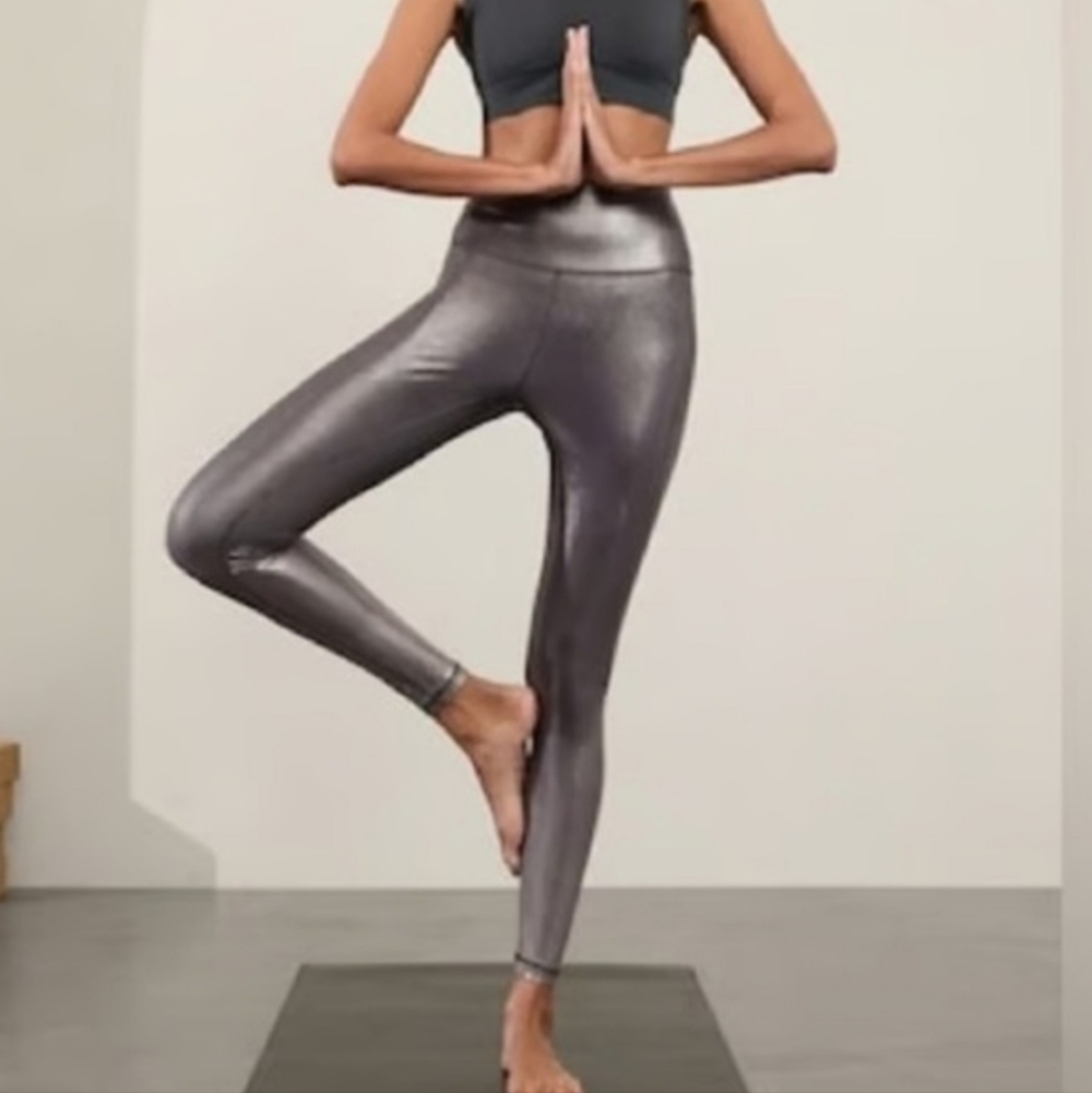 Athleta Elation Shine Tight Metallic Silver / Gray Size Medium